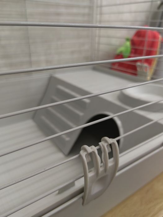 Продам клетку, размер 75×45