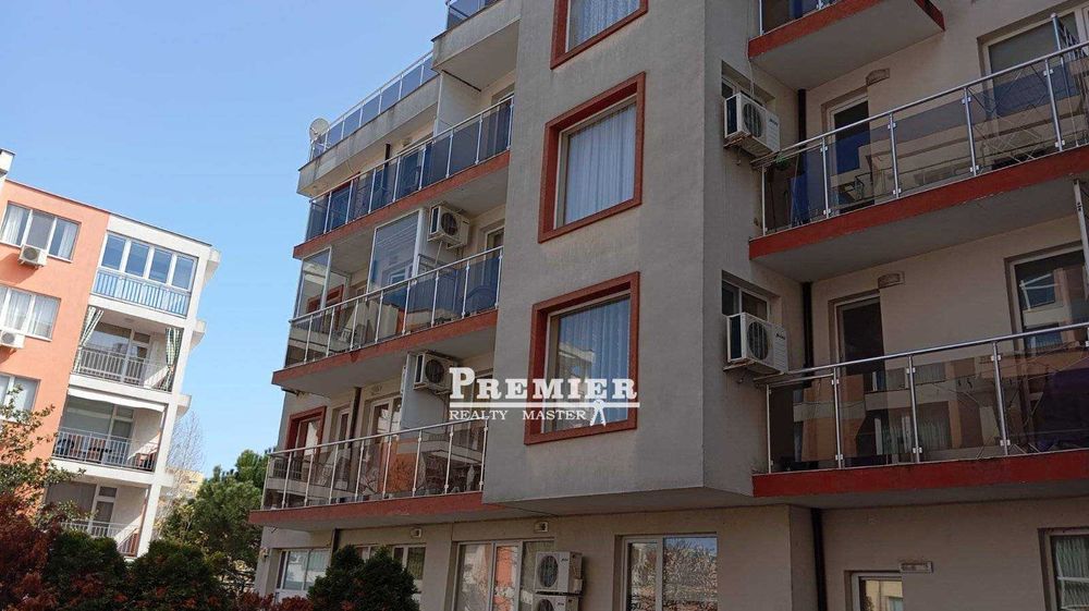 Продава се Двустаен апартамент в к.к. Слънчев бряг - 42 кв.м за 1381 €/кв.м - Снимка #8