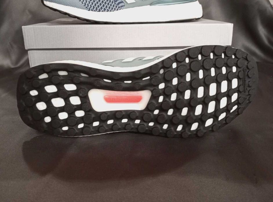 Оригинални маратонки * ADIDAS ULTRABOOST DNA 5.0 * EU40 2/3