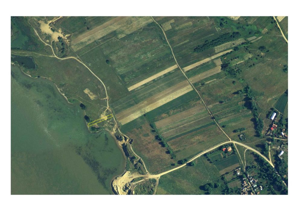 Teren direct la Dunare