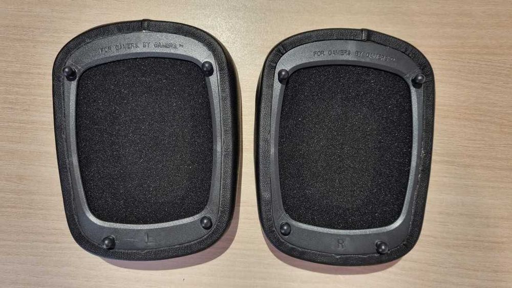 Set nou-nout de bureti pentru castile Razer Tiamat 7.1 v2