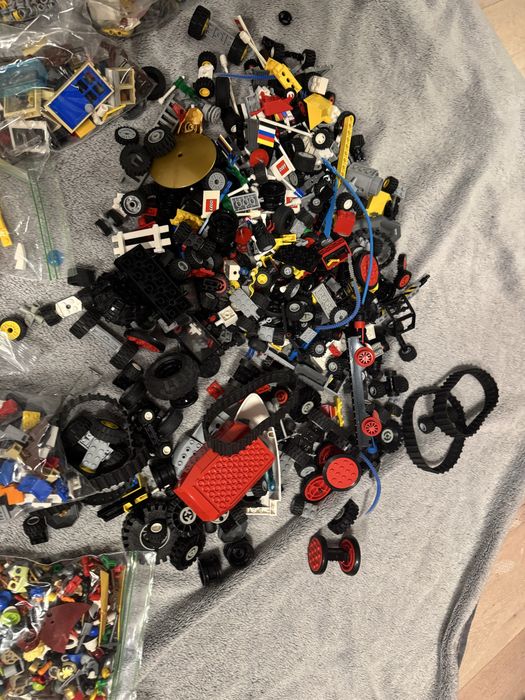 Оригинални lego /лего части над 6 кг.