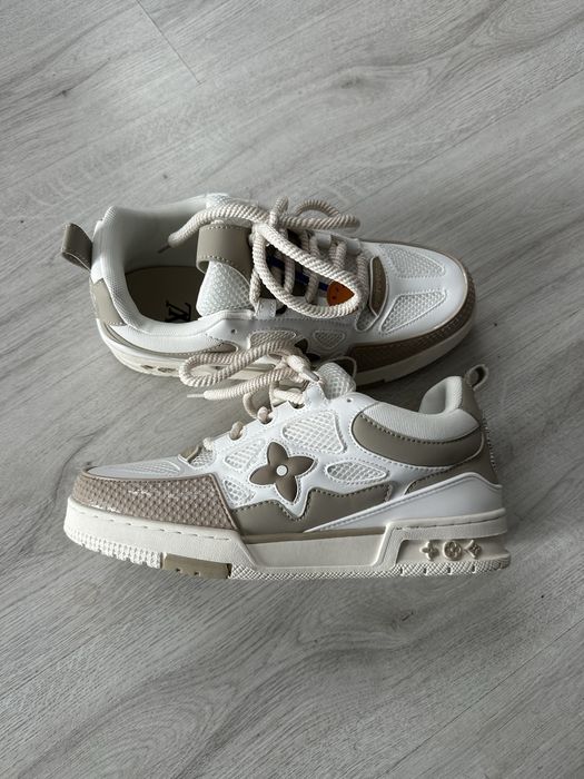 Vand Louis Vuitton skate noi