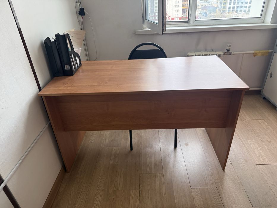 Продам шкафы столы дешево срочно!!!