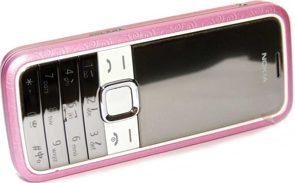 «Sony Ericsson XPERIA 10X mini pro» и «NOKIA 7310—Supernova»