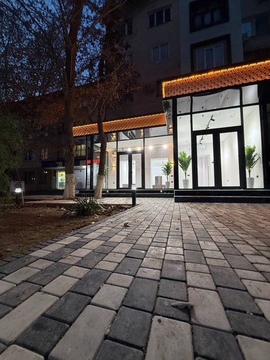 Аренда под Офис Ориентир Метро Мирзо Улугбек 25м2 700$ торг
