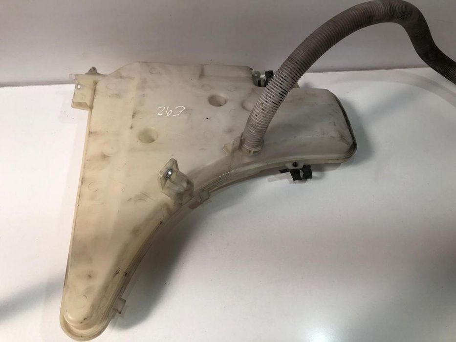 Vas lichid parbriz BMW Seria 3 E92 7157146 2.0 tdi