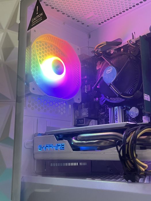 i3 9100f SAPPHIRE RX 570 4GB 120GB SSD 8GB RAM Геймърски компютър