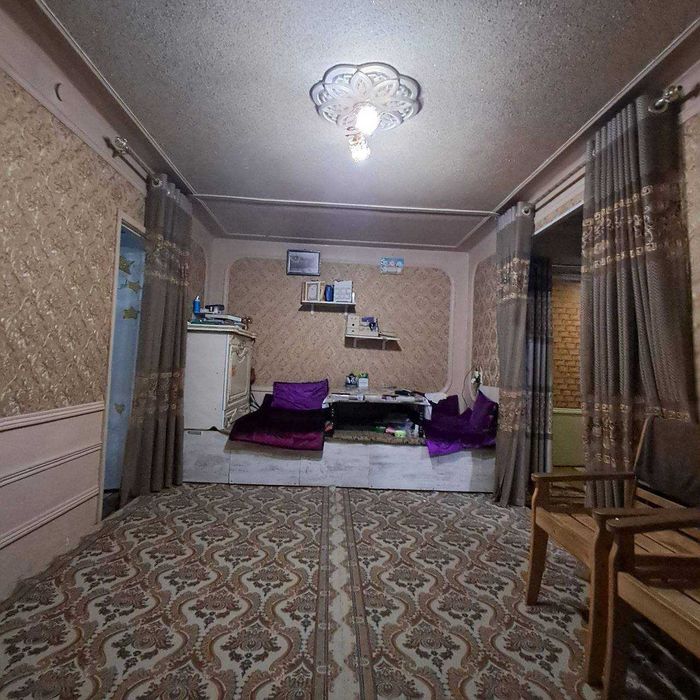 Широткада 2 хонали квартира сотилади