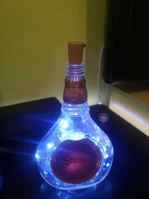 Светещи бутилки за бар, кафе и хотел