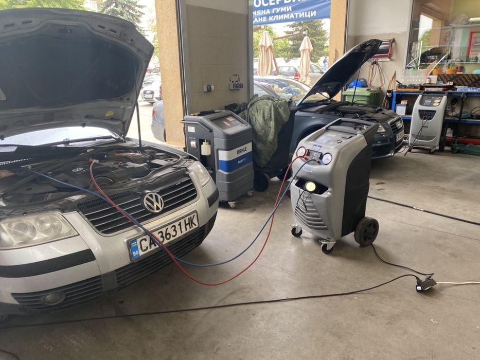 Зареждане на Автоклиматици и ремонт