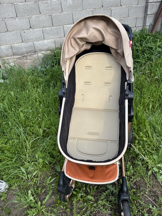 Продам коляску для новорождённого