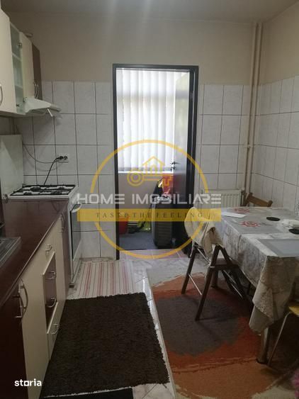 Apartament 3 camere Păcurari LukOil-Piața Păcurari