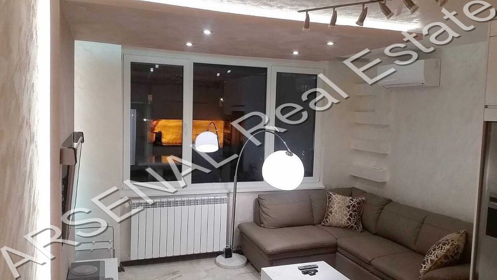 Дава се под наем Тристаен апартамент в София, Зона Б-5 - 115 кв.м за 750 € - Снимка #2