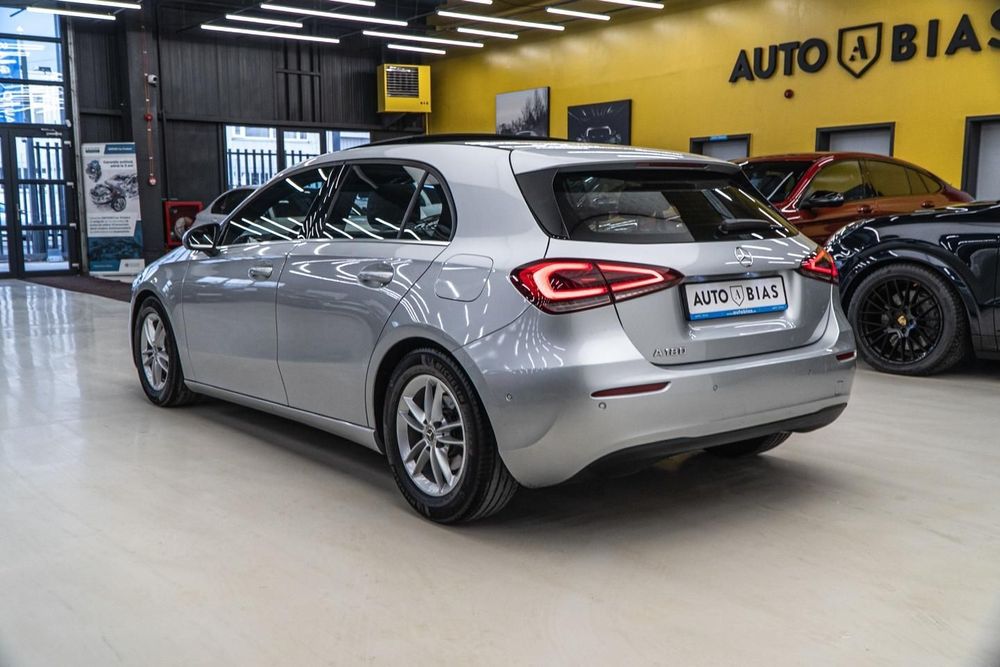 MERCEDES-BENZ A-Class 2019 — imagine 5