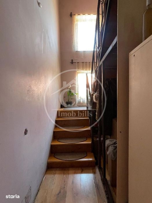 Casa de vânzare cu 4 camere de tip D+P+M in zona Cheriu, Bihor