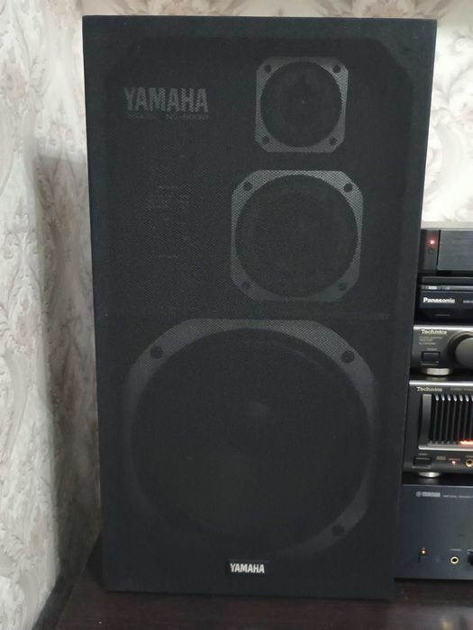 Колонки: Yamaha NS-500M