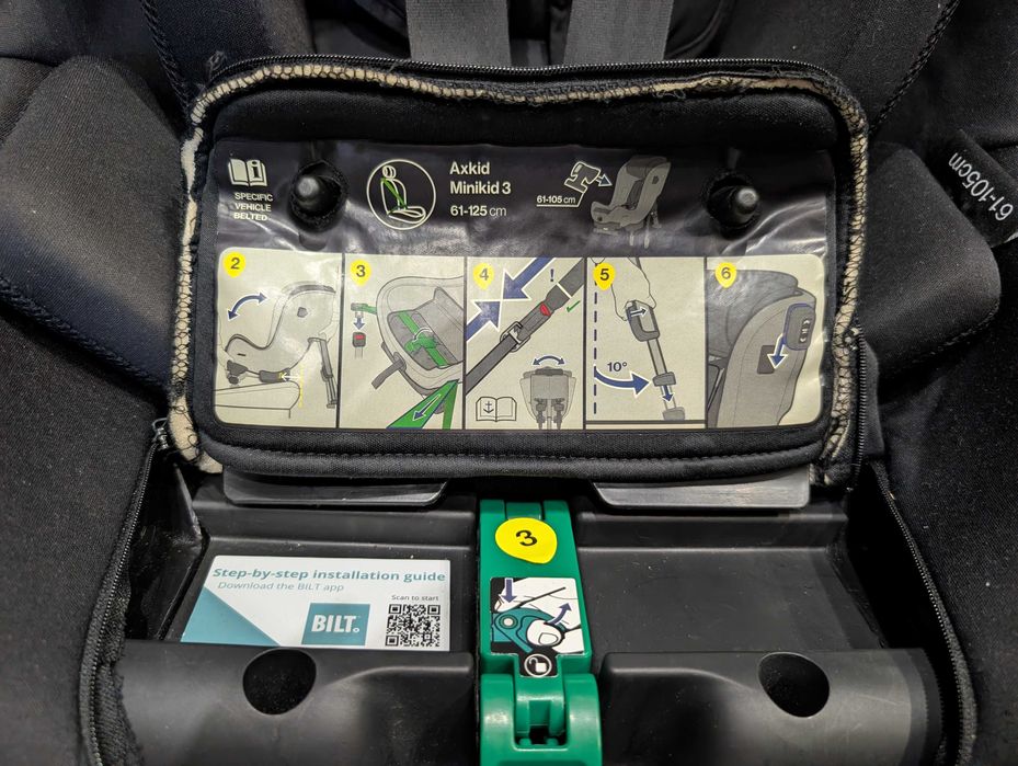 Столче за кола AXKID MINIKID 3 (0–36 кг)