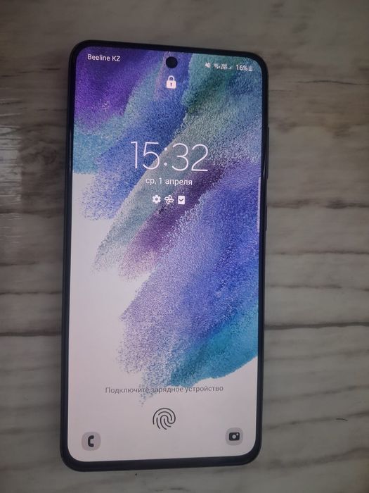 Продам,Обменяю Samsung s21 fe