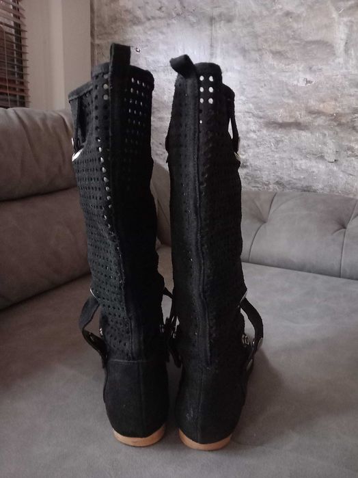 Дамски ботуши с перфорация – естествен велур, черни, № 38.5 - 39