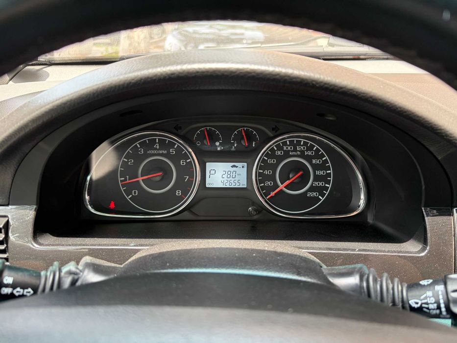 Продаётся черная Chevrolet Lacetti, автомат, люк, абс, 12 000 уе