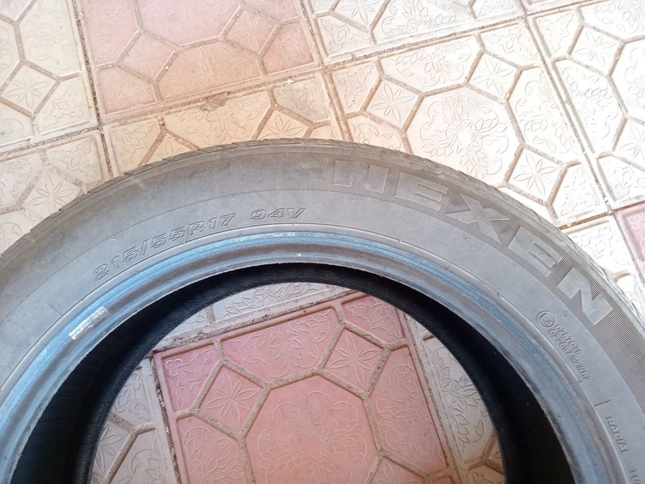Шины   215,55,R17