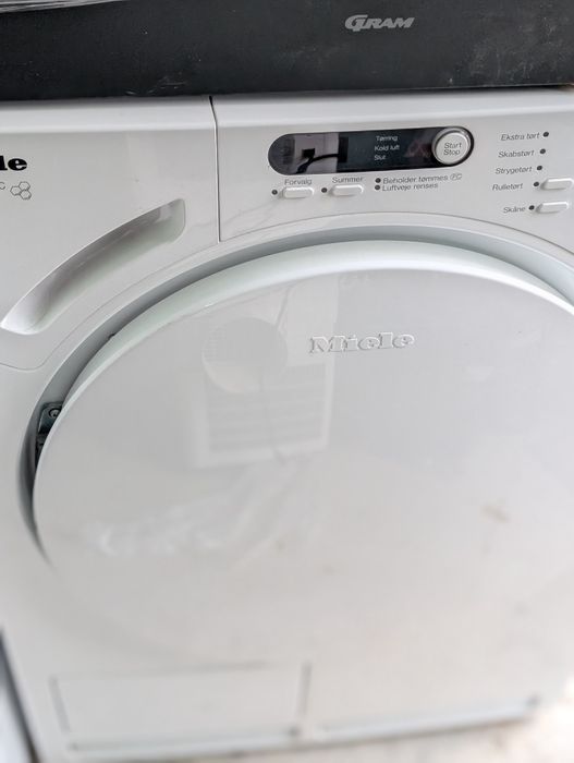 Uscător Miele Softronic T7744C