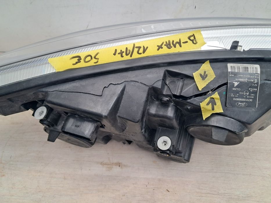 Фар  Ford B Max 2012/2018г