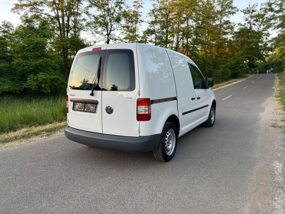 Vw Caddy 1.9 Diesel BLS / 2010 / AC