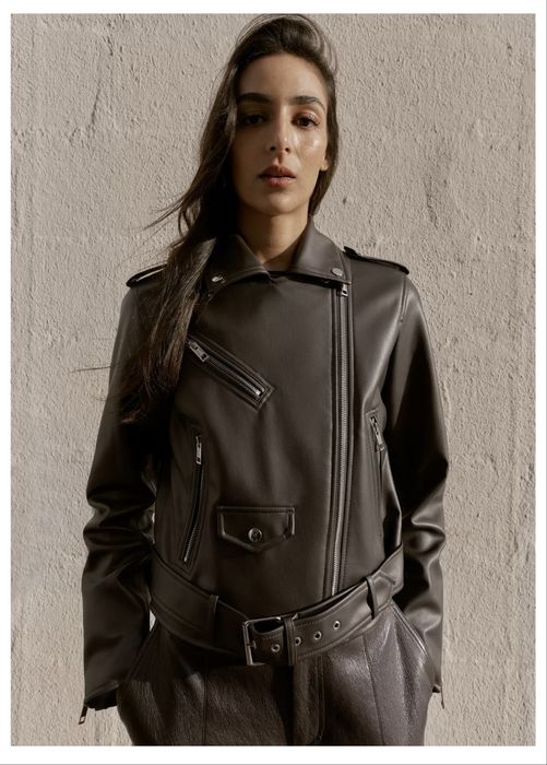 Кожено яке Zara.