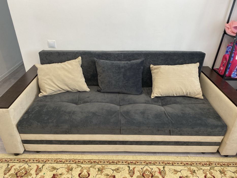 Продам диван-тахта новый