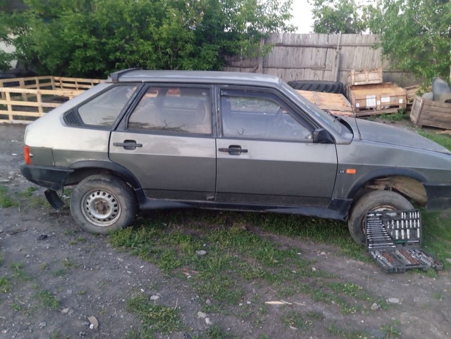 Продам по болтам. Ваз 2109
