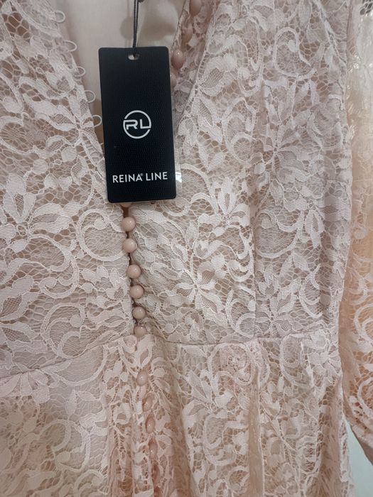 Женское платье нарядное