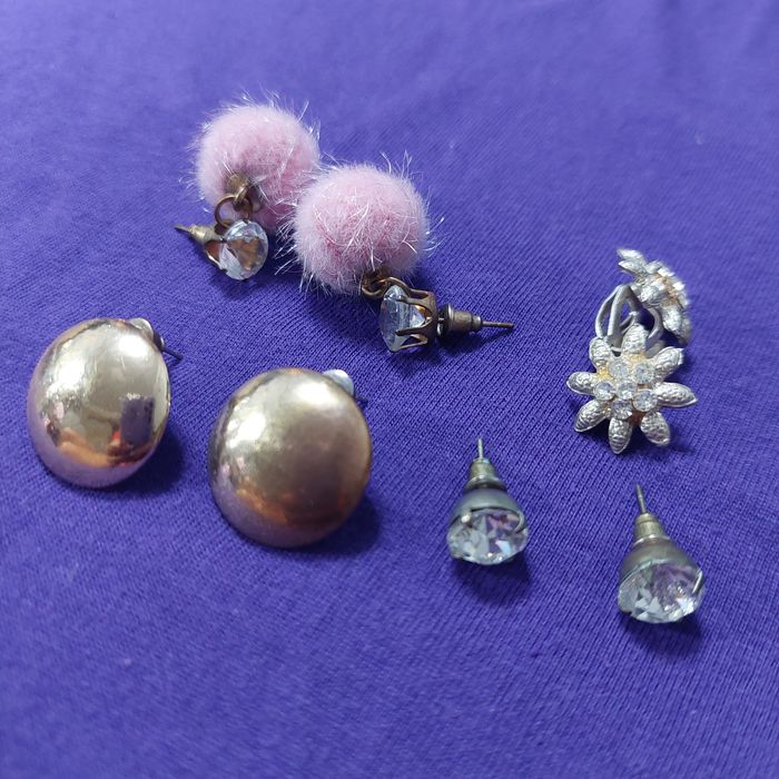 Продам бижутерию