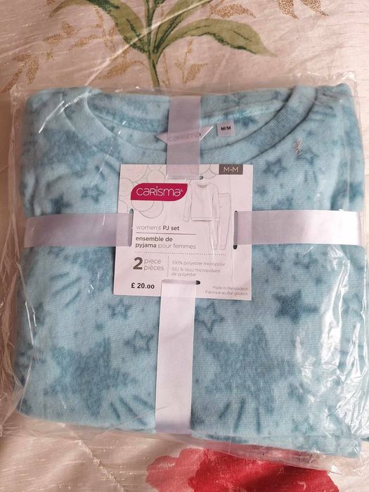 Чисто нови зимни  дамски пижами