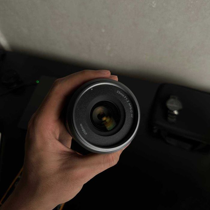 Объектив Sirui 23 mm