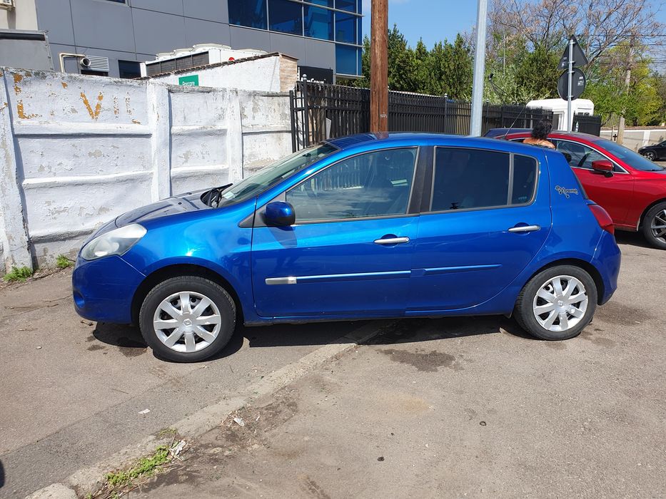 RENAULT Clio 2010 — imagine 2