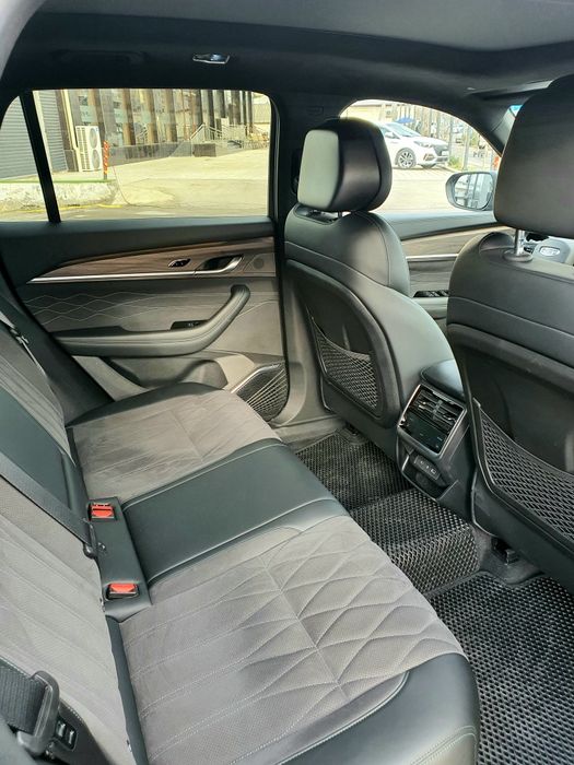 Geely Monjaro Flagship New