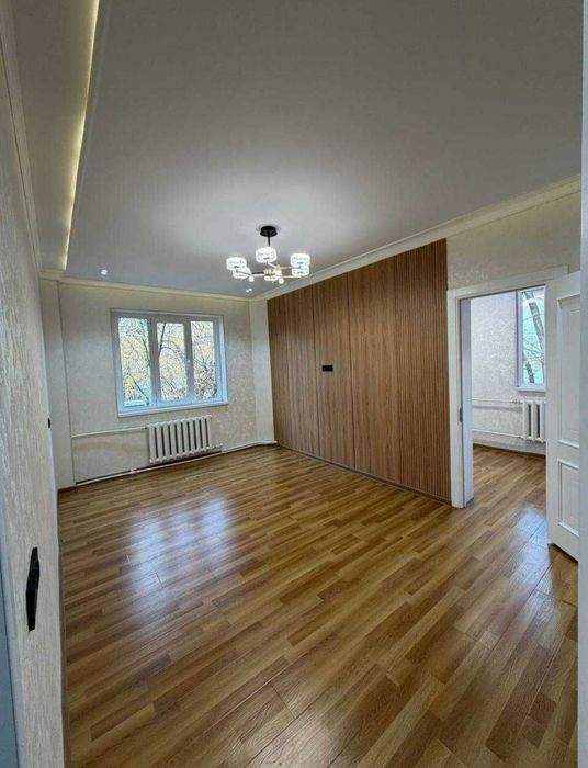 Квартира продаётся Чиланзар 13 квартал 1в2/3/5 балкон 2*6 ор фархадски