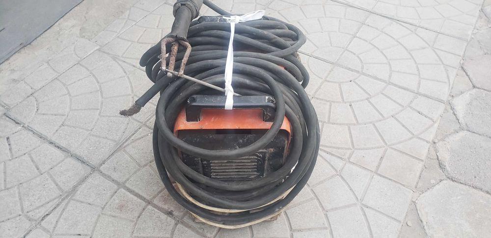 Электросварка продам.