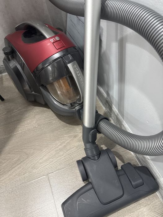 Пылесос LG пылесос