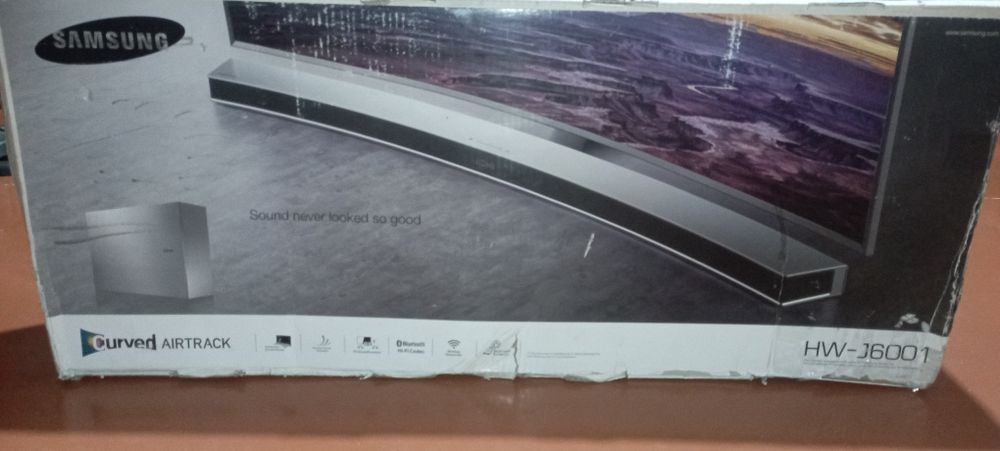 SAMSUNG Saundbar HW J6001