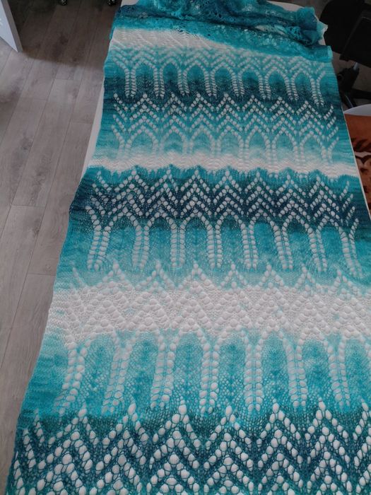 Ажурный палантин хэндмейд