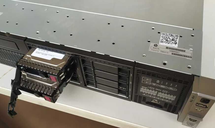 Сервер HP ProLiant DL380p Gen 8