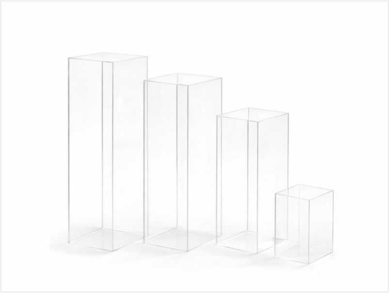 Комплект плексигласови стойки за торти и декор – различна височина