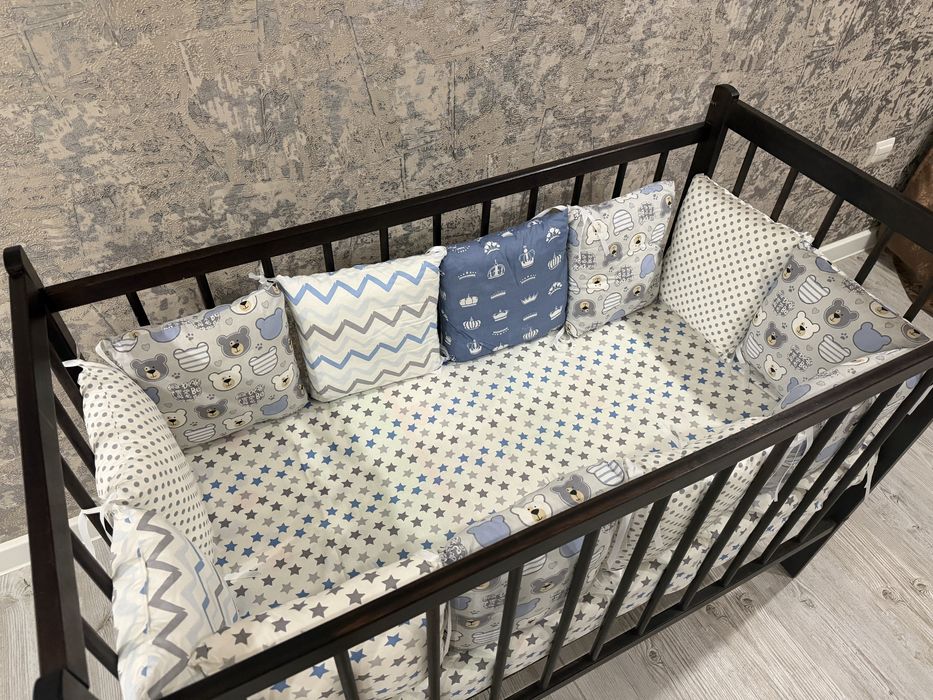 Манеж детский с бортиками