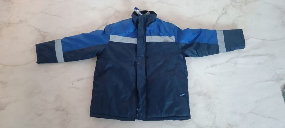 Куртки зимние, рабочие  , комбинезоны