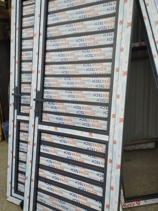 Двер алюминиевые пластиковые