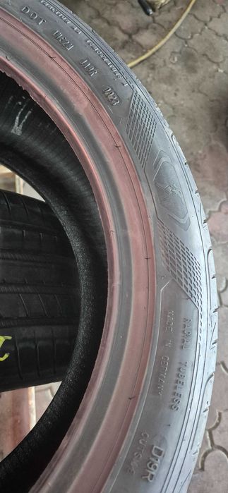 anvelope  Goodyear  255/40/18