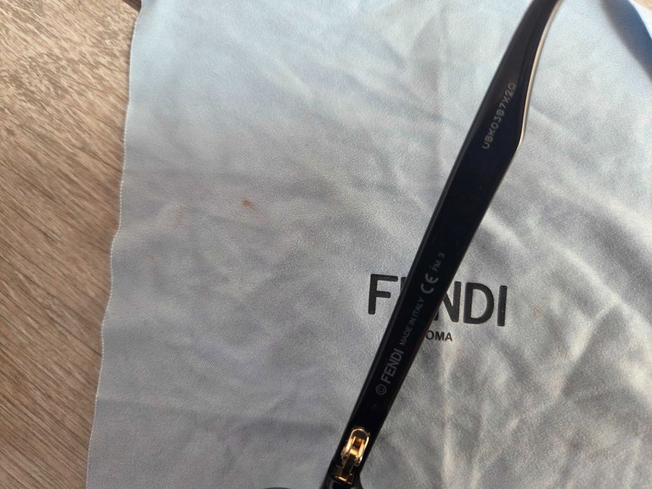 Оригинален слънчеви очила Fendi